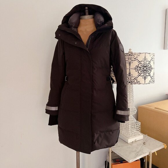 Canada Goose Bennett Black Label WATER RESISTANT 625 FILL POWER DOWN PARKA Small - Picture 3 of 15